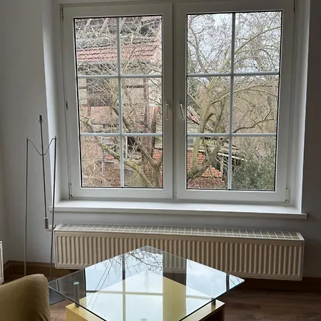 Fuer Familientreffen Mit Grossem Garten, Parkplaetzen