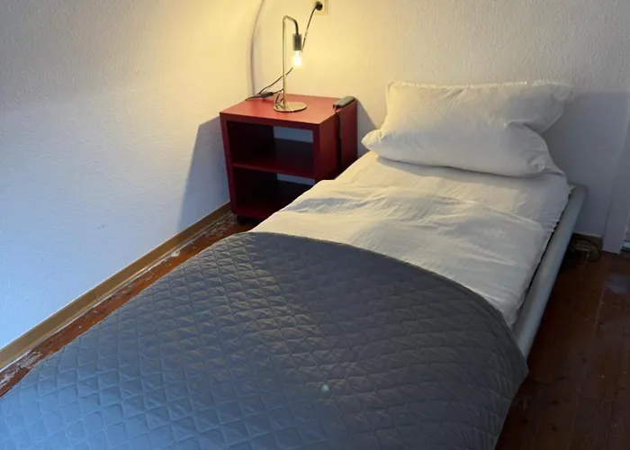 Fuer Familientreffen Mit Grossem Garten, Parkplaetzen Holiday home