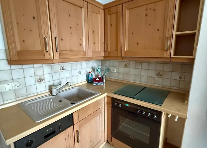 Holiday home Fuer Familientreffen Mit Grossem Garten, Parkplaetzen Erfurt